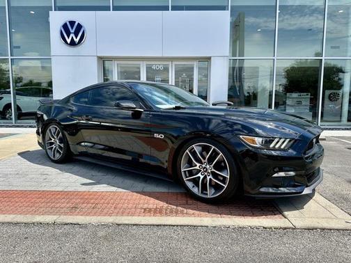 2017 Ford Mustang GT Premium