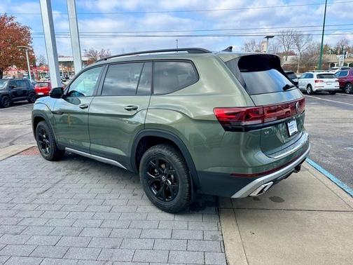 2026 Volkswagen Atlas PEAK EDITION