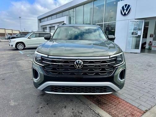 2026 Volkswagen Atlas PEAK EDITION