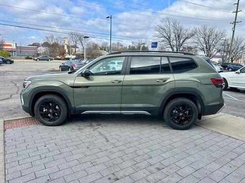 2026 Volkswagen Atlas PEAK EDITION