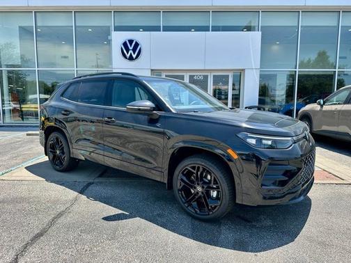 Black 2026 Volkswagen Tiguan 2.0T SE R-Line Black