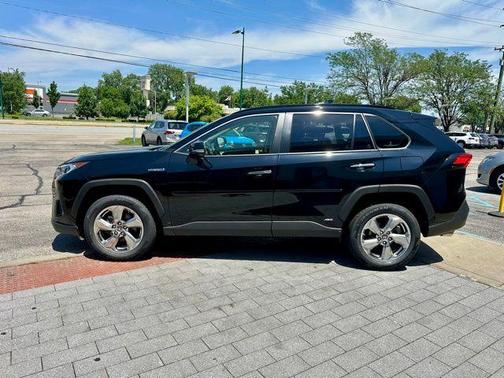 Midnight Black Metallic 2019 Toyota RAV4 Hybrid Limited
