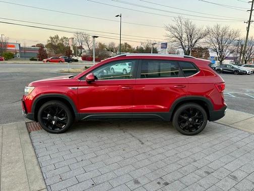 2022 Volkswagen Taos 1.5T SE