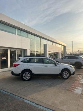 2019 Subaru Outback 2.5i