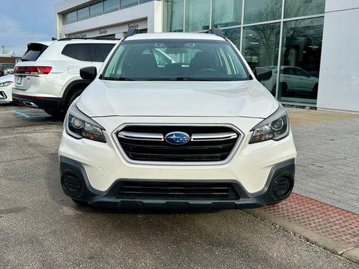 2019 Subaru Outback 2.5i