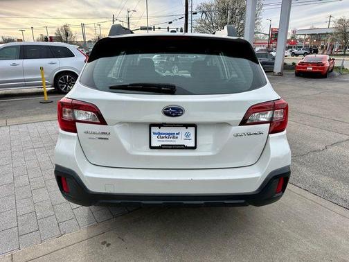 2019 Subaru Outback 2.5i