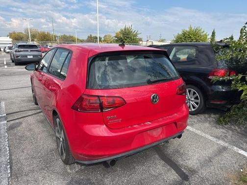 2016 Volkswagen Golf GTI S