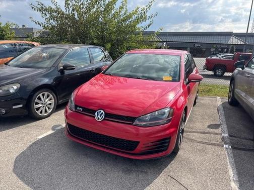 2016 Volkswagen Golf GTI S