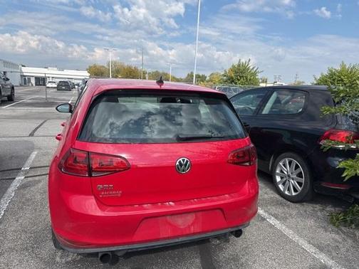 2016 Volkswagen Golf GTI S