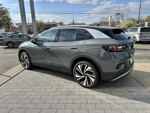 2025 Volkswagen ID.4 Pro S Plus