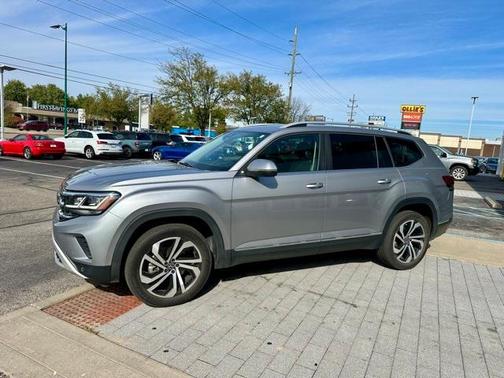 2022 Volkswagen Atlas 2.0T SEL