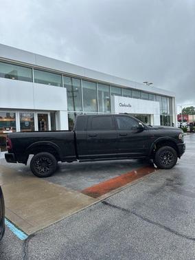 Diamond Black 2019 RAM 2500 Laramie