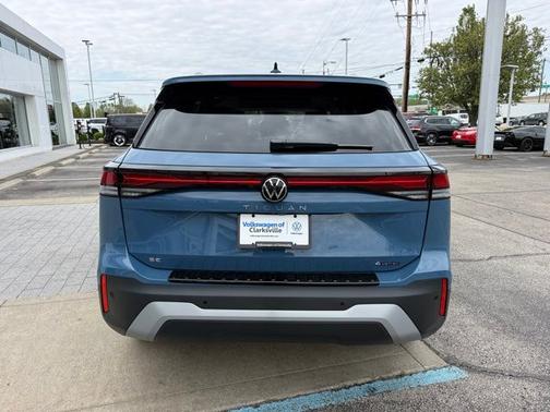 Blue 2026 Volkswagen Tiguan 2.0T SE