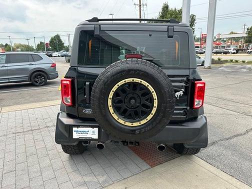 2022 Ford Bronco Base