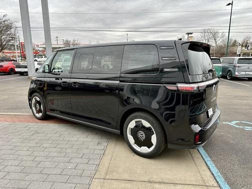 2025 Volkswagen ID. Buzz Pro S