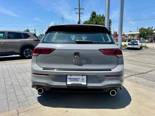 Moonstone 2026 Volkswagen Golf GTI 2.0T SE