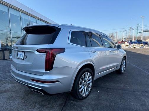 2020 Cadillac XT6 Premium Luxury AWD