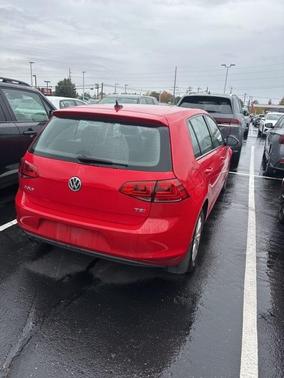 2016 Volkswagen Golf TSI S 4-Door