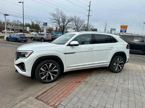 2026 Volkswagen Atlas Cross Sport 2.0T SEL Premium R-Line