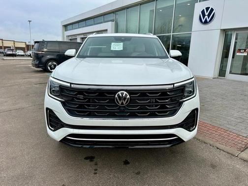 2026 Volkswagen Atlas Cross Sport 2.0T SEL Premium R-Line