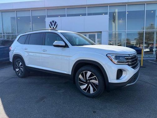 Opal White Pearl 2026 Volkswagen Atlas 2.0T SE W/TECHNOLOGY