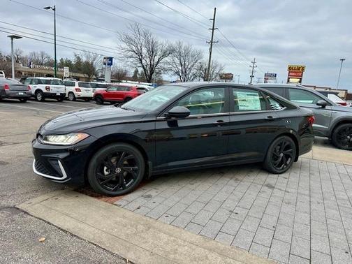 2026 Volkswagen Jetta 1.5T SE