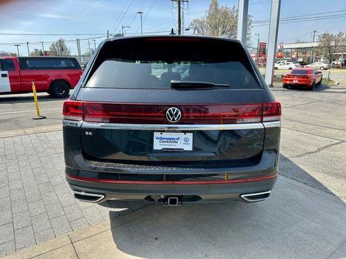Black 2026 Volkswagen Atlas 2.0T SE W/TECHNOLOGY