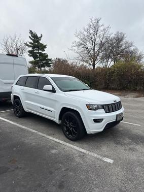 2020 Jeep Grand Cherokee Altitude