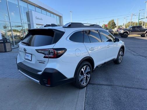 2022 Subaru Outback Touring