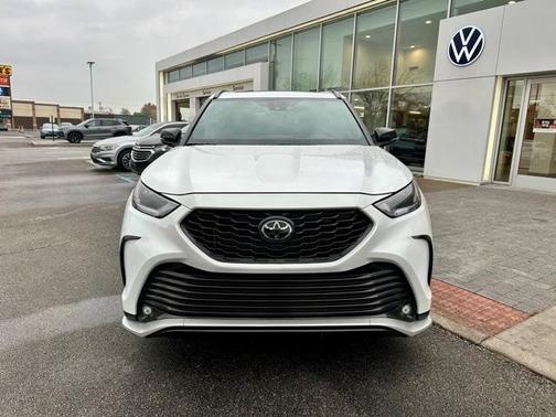 2023 Toyota Highlander XSE