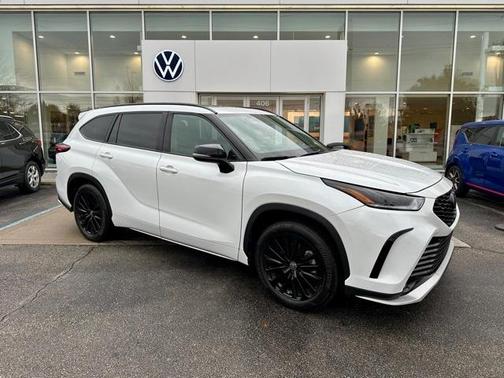 2023 Toyota Highlander XSE