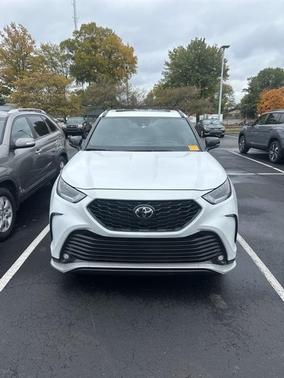 2023 Toyota Highlander XSE