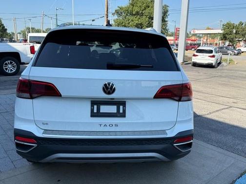 2023 Volkswagen Taos 1.5T SE
