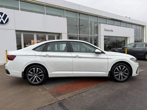 2025 Volkswagen Jetta 1.5T SE