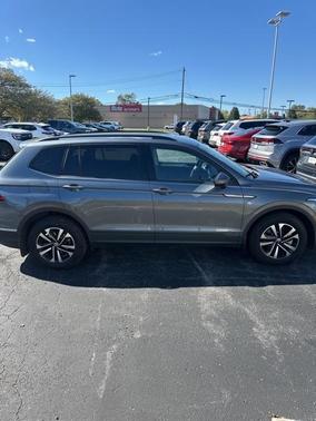 2024 Volkswagen Tiguan 2.0T S