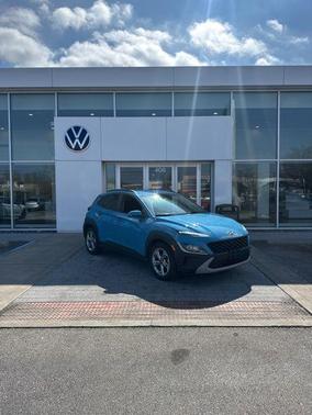 2022 Hyundai KONA SEL