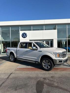 White Platinum Clearcoat Metallic 2018 Ford F-150 Lariat