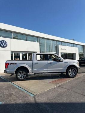 White Platinum Clearcoat Metallic 2018 Ford F-150 Lariat