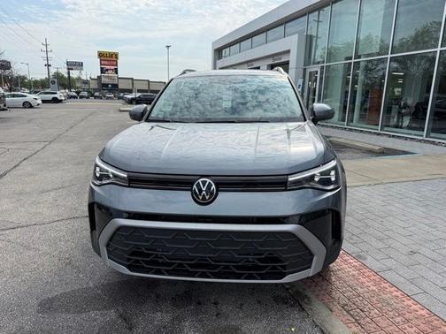 Platinum 2026 Volkswagen Taos 1.5T SE