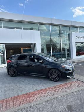 2017 Ford Focus ST Base