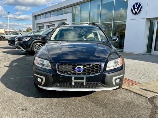 2016 Volvo XC70 T5 Platinum