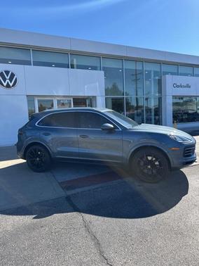 2019 Porsche Cayenne S