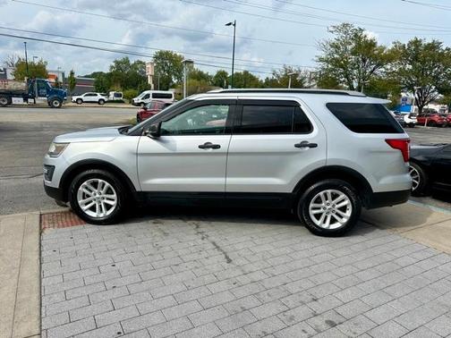 2016 Ford Explorer Base