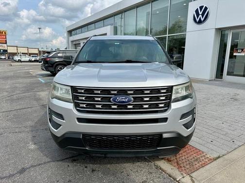 2016 Ford Explorer Base
