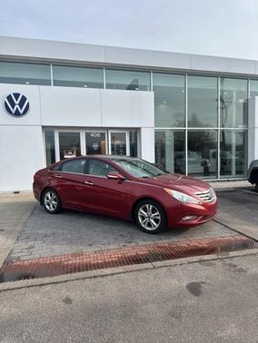 2012 Hyundai SONATA Limited