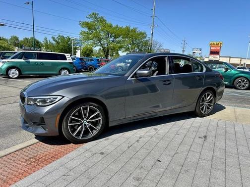 2019 BMW 330 330i