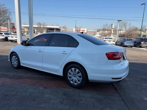 2015 Volkswagen Jetta 2.0L S