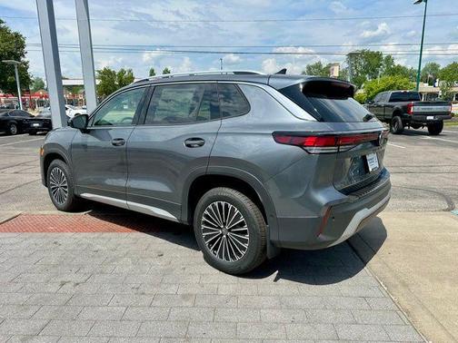 Platinum 2026 Volkswagen Tiguan 2.0T S