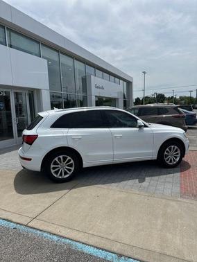 Ibis White 2013 Audi Q5 2.0T Premium Plus