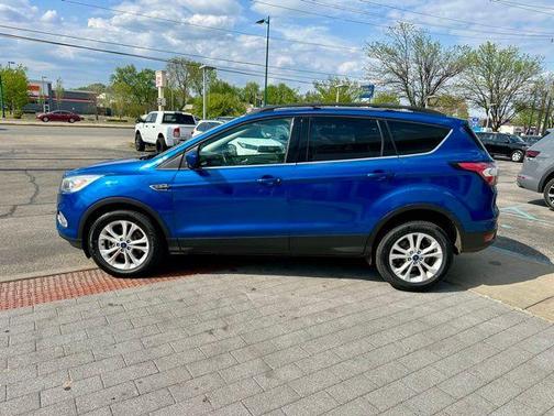 Blue 2018 Ford Escape SEL